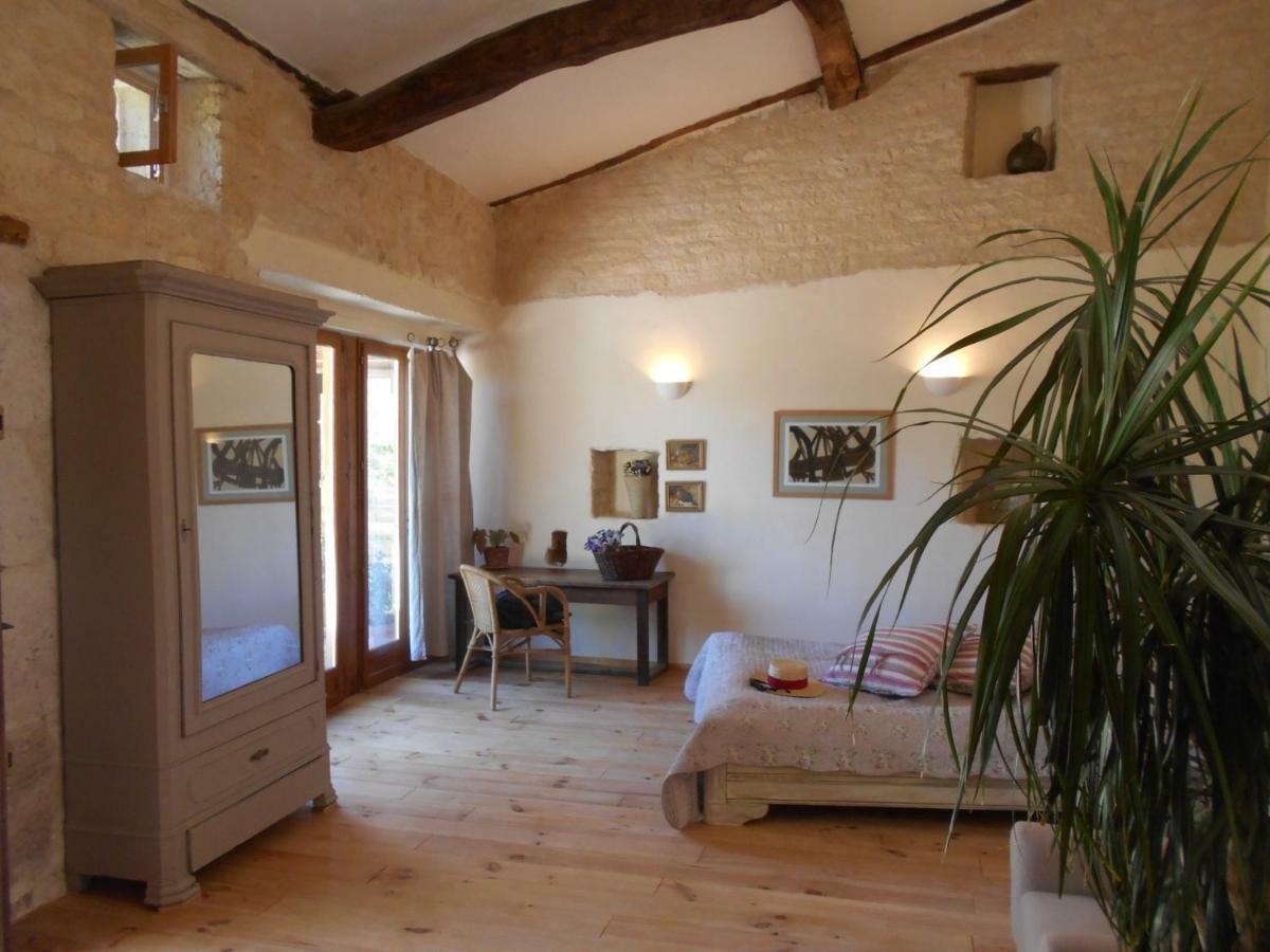 Bastida De Beata Bed & Breakfast Noailles  Ngoại thất bức ảnh